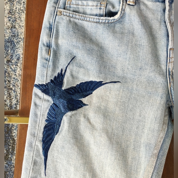 ALL SAINTS RELAXED MID RISE BIRD EMBROIDERED JEANS - Picture 11 of 14